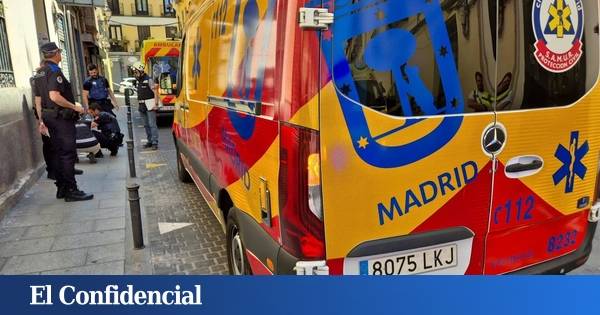 Un motorista, herido muy grave tras chocar contra un coche en Canillejas (Madrid)
