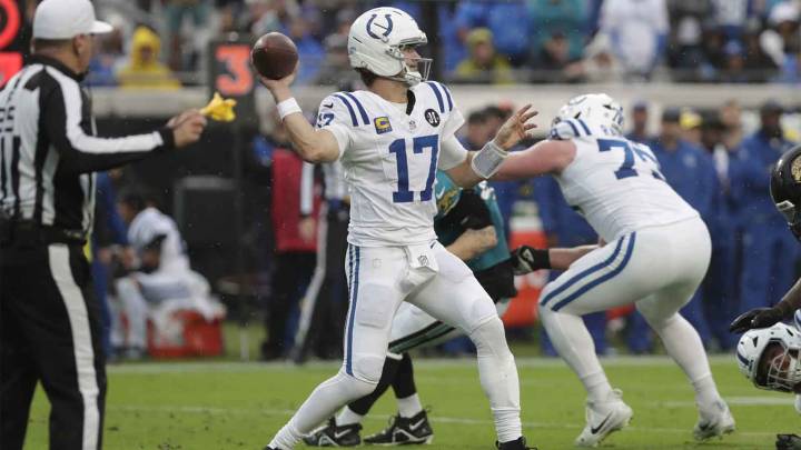 Colts’ Shane Steichen hints at Daniel Jones’ injury being season