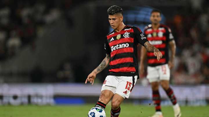 Jorge Carrascal, brillante en Flamengo: ¡campeón del Brasileirão, con asistencia en el gol del título! Video