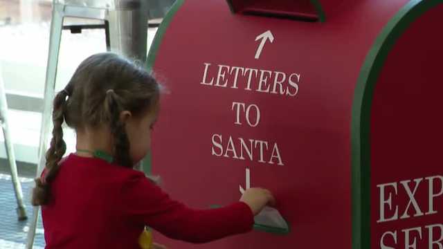 Holiday events bring lights and family fun to Downtown Omaha
