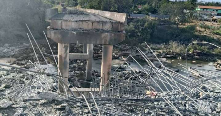 Thailand launches new offensive as Cambodia halts all border crossings