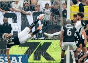Golazo de Jordan Barrera en el empate de Botafogo 2×2 con Corinthians en el Brasileirao