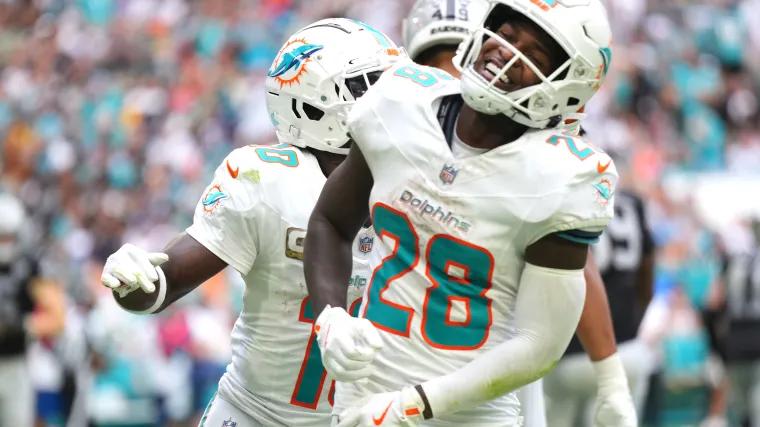 Achane return marks bad sign for brutal Steelers' run defense