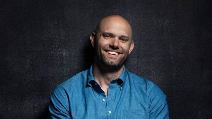 De estar en coma a cambiarle la vida a 25 millones de personas con el libro más influyente de la década