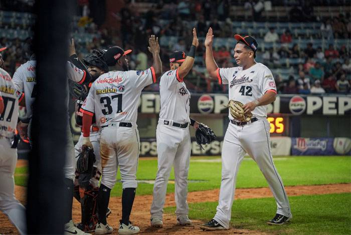 Zulia llegó a 23 victorias y dio otro golpe de eliminación...