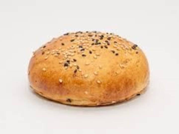 Sin gluten ni harina: cómo hacer un pan de hamburguesa integral listo en 5 minutos