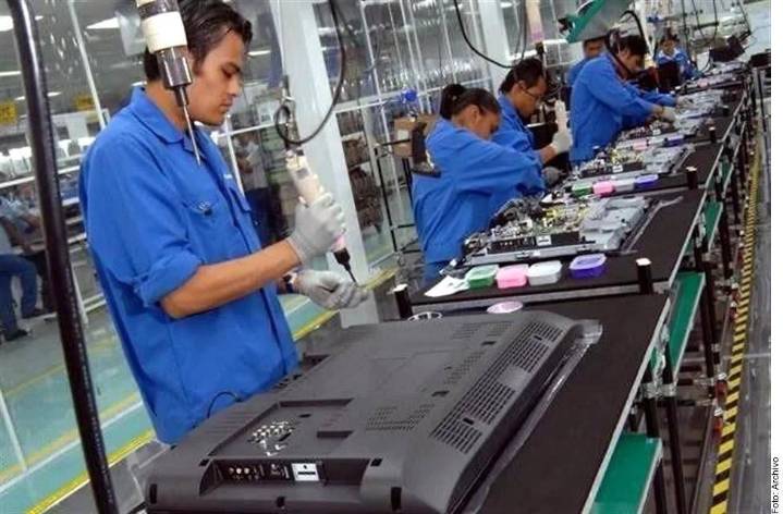 Desacelera crecimiento de empleo formal