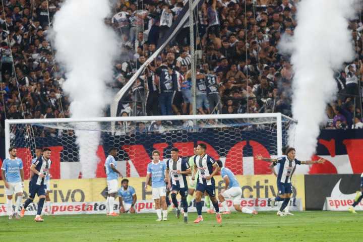 Alianza Lima cae ante Sporting Cristal y asume el cupo “Perú 4”