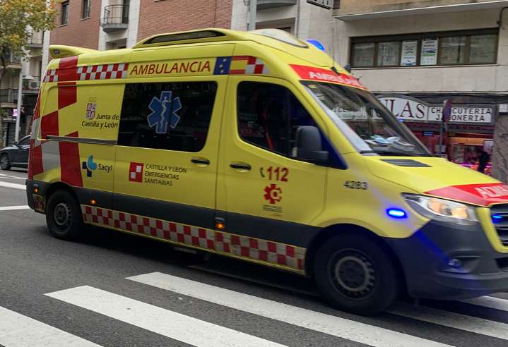 Herido un joven conductor de patinete