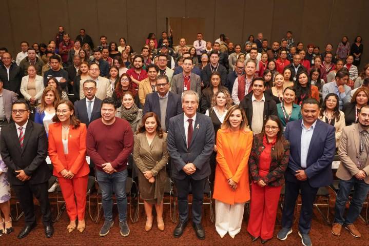 Encabeza Pepe Chedraui conferencia por el “Día Internacional contra la Corrupción”