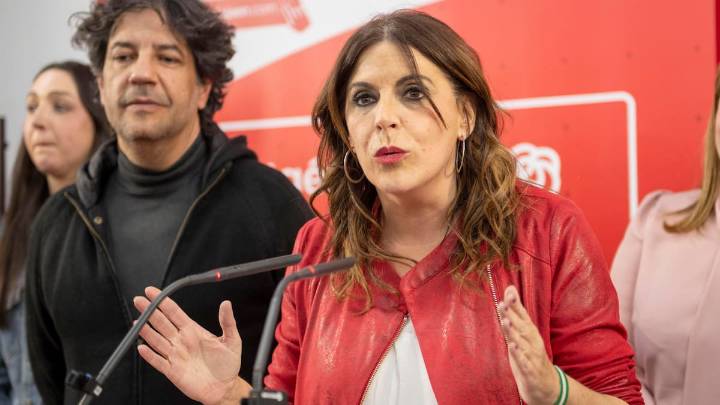 "Hasta el moño de puteros y acosadores": crece el malestar en el PSOE ante las denuncias por acoso sexual