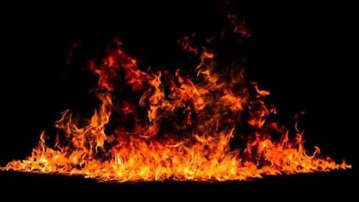 Fire breaks out in 12-storey building in Dhaka; 42 rescued