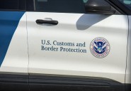 Joven madre deportada a Honduras exige reunirse con su bebé de 8 meses en EE.UU.