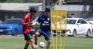 Iván Zamorano prepara a los delanteros de la Roja Sub 16 para el torneo juvenil que organiza la UC