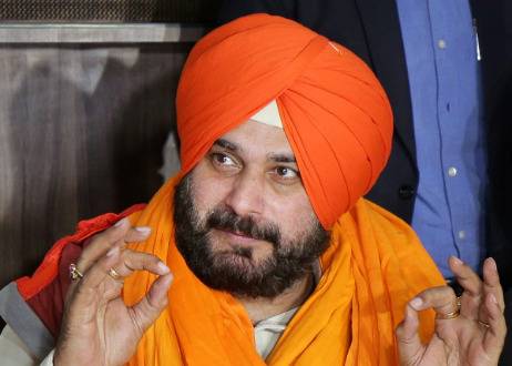 Sidhu will return to active politics if Cong declares him CM face: Navjot Kaur