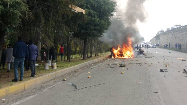 Auto cargado con gas natural explota en la México