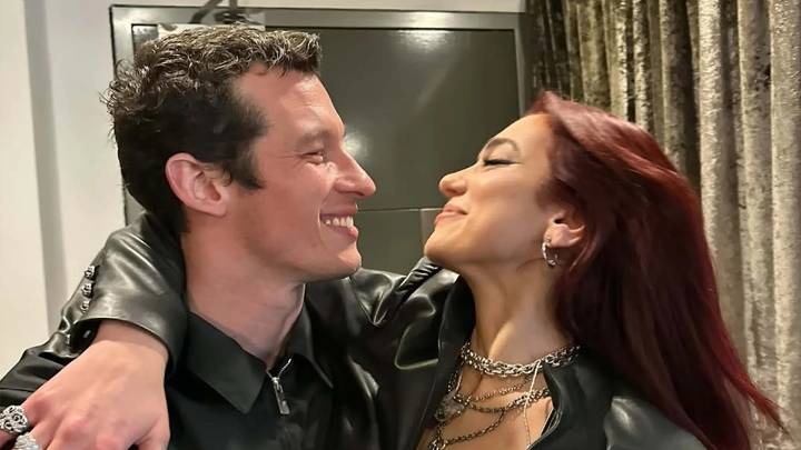 Dua Lipa y Callum Turner son captados bailando salsa en CDMX