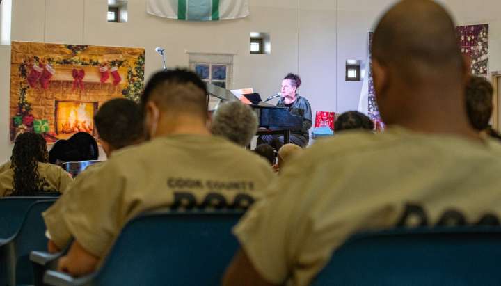 Musician Michael McDermott returns to perform at the jail where he was held after drug bust