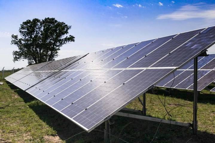 El parque solar que se construye en cercanías de Roca inyectará energía a Junín