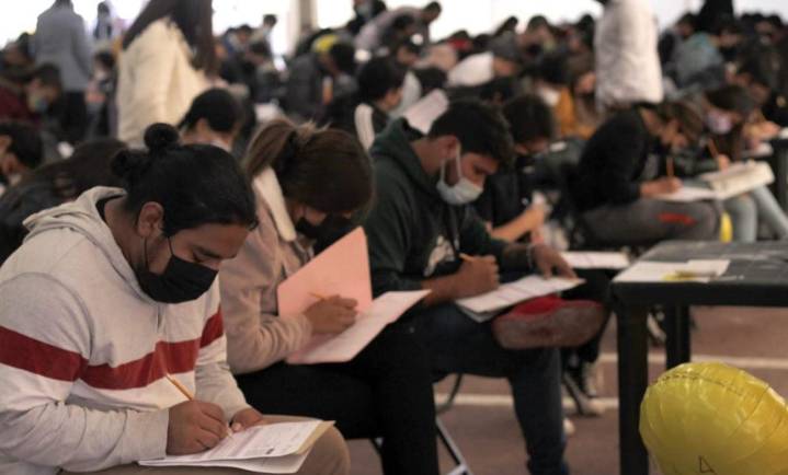 Suspende Sectei examen único de bachillerato en CDMX