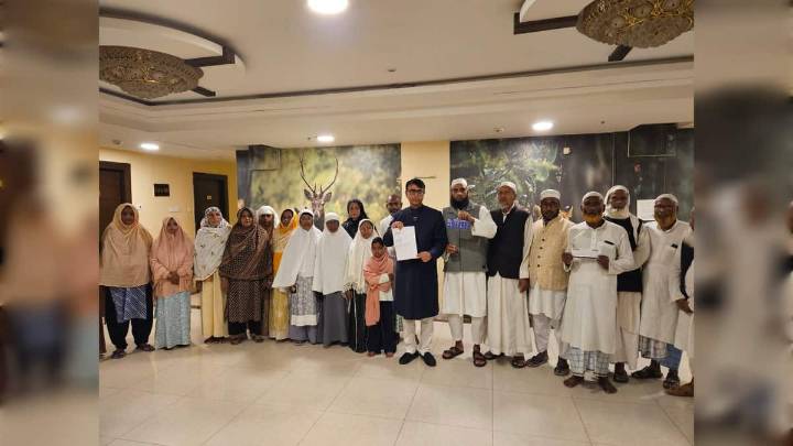 Assam Umrah pilgrims stranded in Hyderabad after IndiGo cancels flight