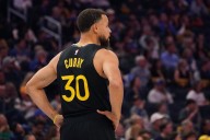Deadspin | Warriors G Stephen Curry (thigh) expected to return Friday