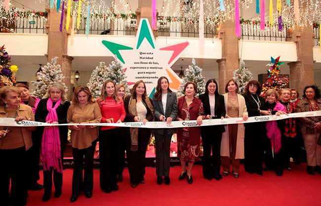Invitan a las familias coahuilenses a disfrutar la exposición Navidad Mexicana en Palacio de Gobierno