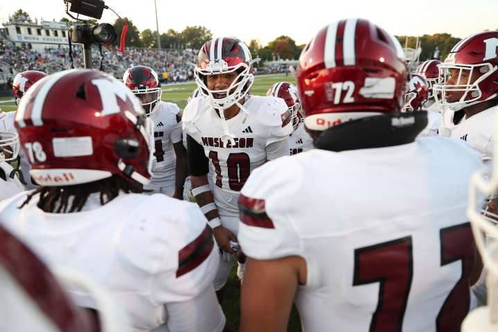 See the 2025 MLive Football Dream Team defenses