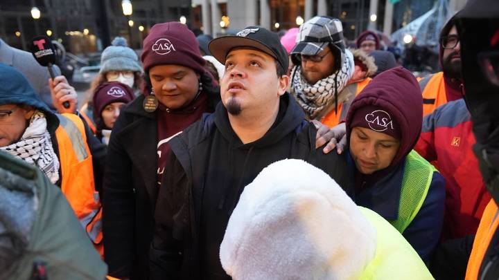 DC Wrap: Judge blocks Trump admin from detaining Abrego Garcia; more Epstein photos released; lawsuit over ballroom