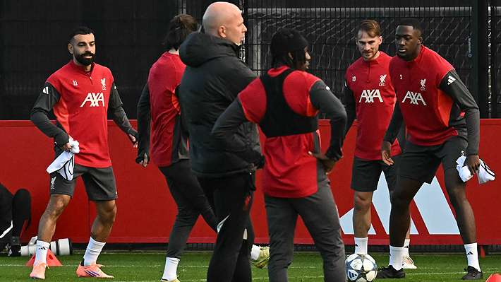 Sigue el escándalo con Salah en Liverpool: La tajante decisión del club y la palabra del DT Slot Los "Reds" van a jugar con el Inter por la Champions.