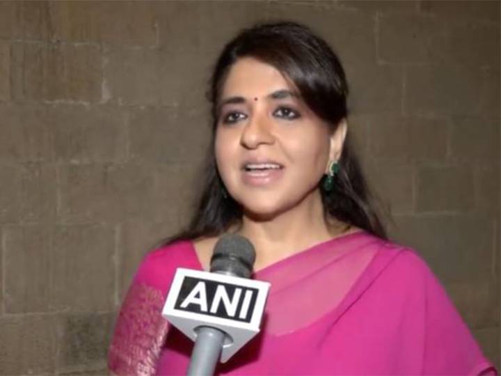 Shiv Sena leader Shaina NC defends voter list revision