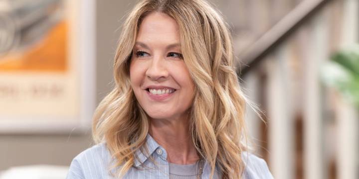 ‘Shifting Gears’: Is Jenna Elfman Leaving? | ABC, Jenna Elfman, Shifting Gears, Television