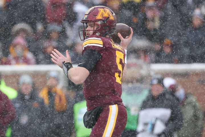 QB Drake Lindsey will return to Gophers for 2026 season