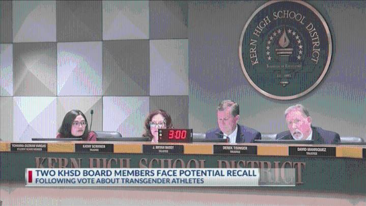 'I am here to serve a notice of intent to be recalled': 2 KHSD board members face potential recall vote