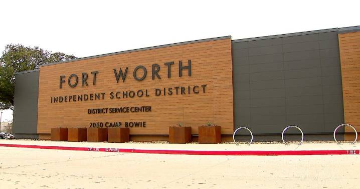 Nearly 300 apply for new Fort Worth ISD Board of Managers as TEA takeover advances