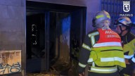 Los Bomberos rescatan a 19 personas atrapadas en un incendio en el distrito madrileño de Puente de Vallecas