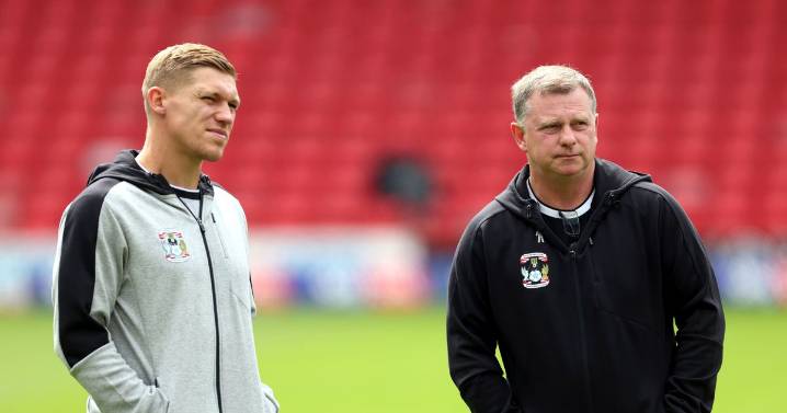 'Butting heads' with Mark Robins and Adi Viveash 'running the show' - former striker lifts lid on Coventry City spell