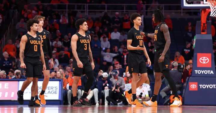 No. 13 Tennessee drops back-to-back games in 62