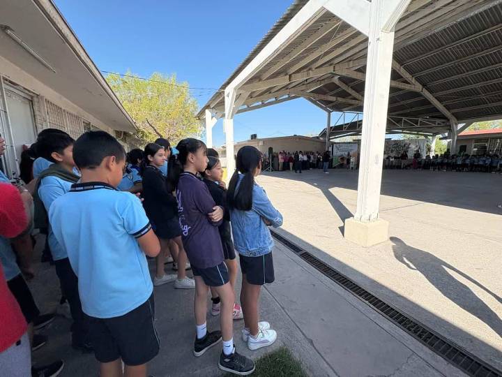 Irregularidades en la primaria Sara Rendón García