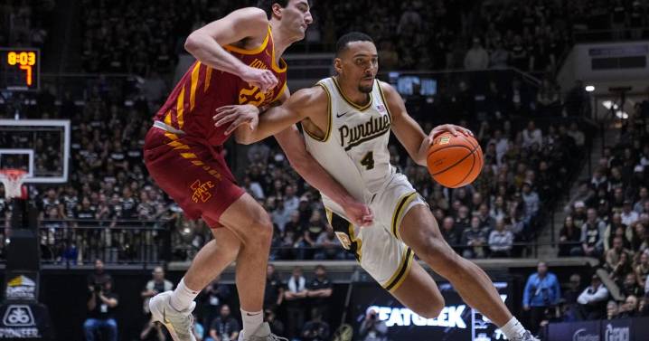 No. 10 Iowa State takes down No. 1 Purdue