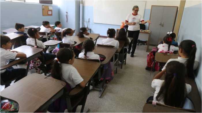 Clases iniciarán el 12 de enero de 2026: Ministerio de Educación fija calendario escolar con feriados y recesos