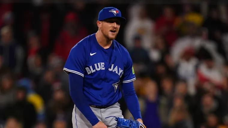 Blue Jays predicted to sign $102M power arm with 253 saves after Jeff Hoffman's World Series gaffe