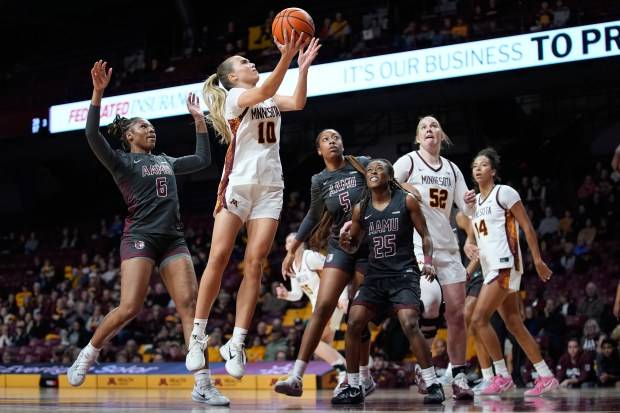 Women’s basketball: Gophers dismantle Alabama A&M, 82