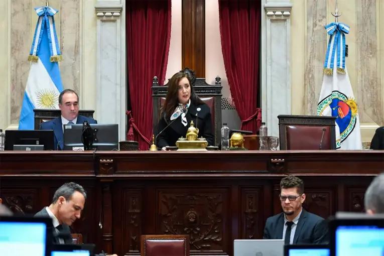 Empleados del Senado nacional recibirán un bono de fin de año de 500.000 pesos