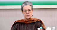 K'taka power tussle: Cong top brass holds discussion with Sonia