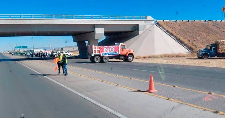 Continúan las protestas: ahora “estrangulan” la carretera Chihuahua a Aldama