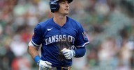 Braves sign OF Mike Yastrzemski to 2