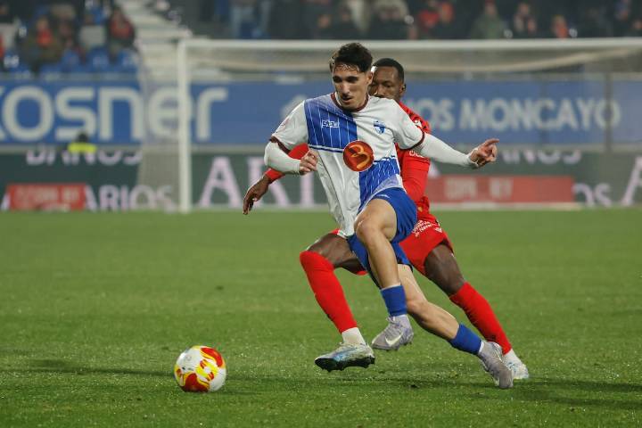 El Ebro rompe la monotonía de la segunda ronda de la Copa del Rey