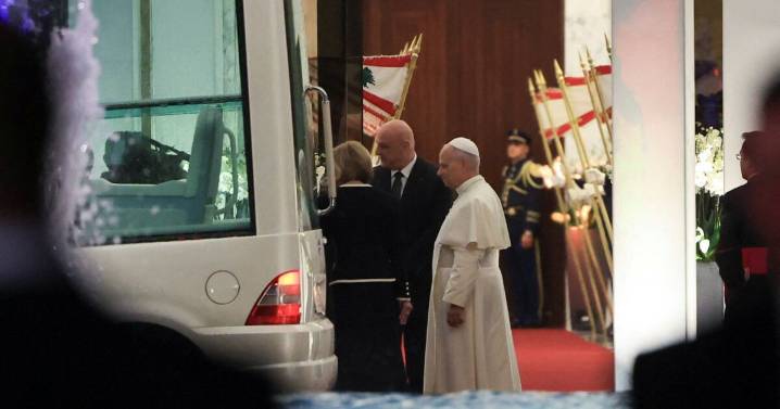 El papa León XIV lleva su mensaje de paz al Líbano, que es atacado por Israel