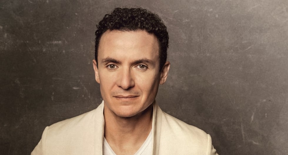 Fonseca anuncia concierto en Lima con su Tropicalia Tour 2026 este 26 de marzo en Arena 1